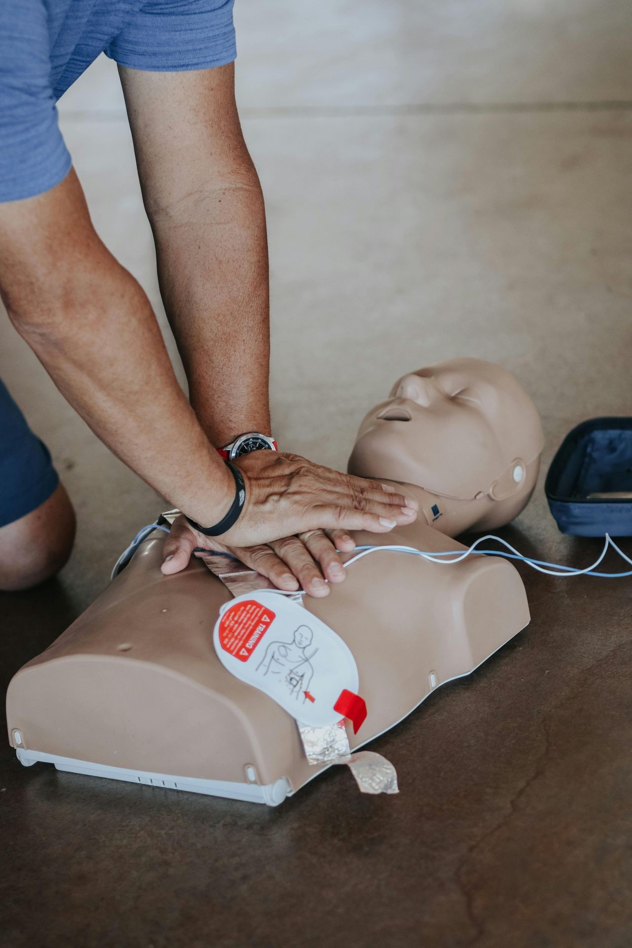 Reanimación Cardio Pulmonar y uso de DAE 